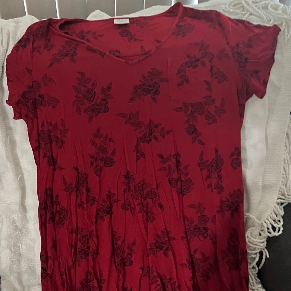Soma Red and Black Floral Top